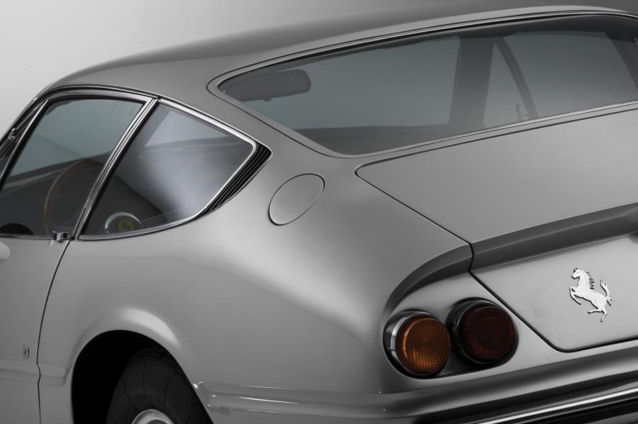  Ferrari 365 GTB/4 Daytona 1970 года  (фото 30 из 38)